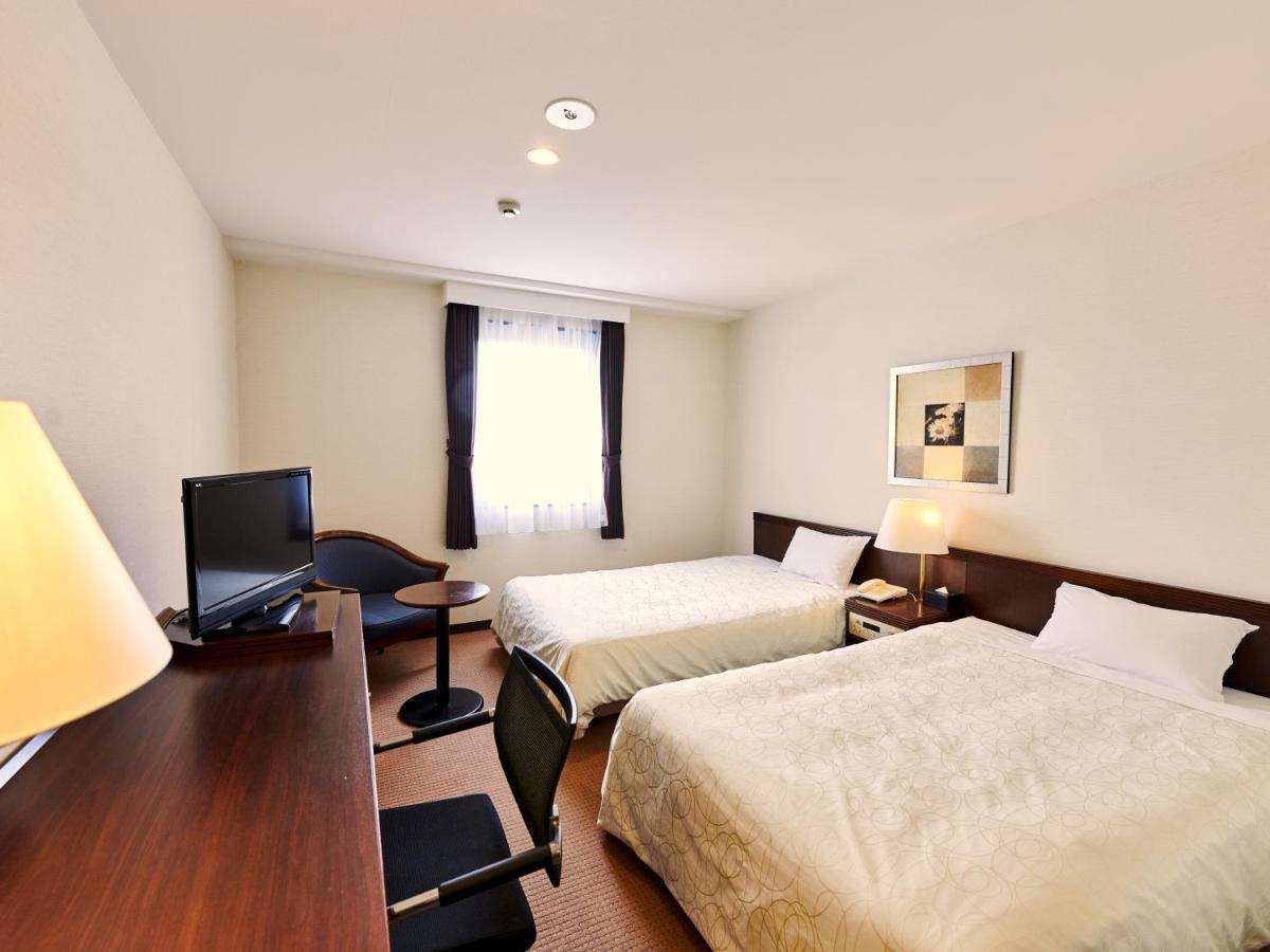 Hotel Courtland Nagano Zewnętrze zdjęcie